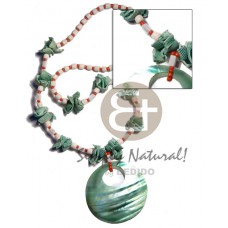 Kabibe Shell Glass Beads Red Coconut Green 40 mm Shell Necklace BFJ3607NK
