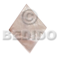 Hammer Shell 40 mm Diamond White Pendants - Simple Cuts BFJ6219P