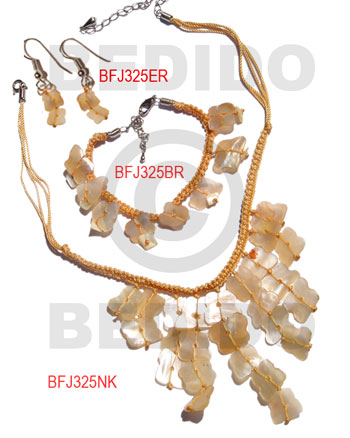 Hammer Shell Macrame thread Nude Set Jewelry 18 in necklace 7.5 Bracelets Earrings Set Jewelry BFJ055SJ